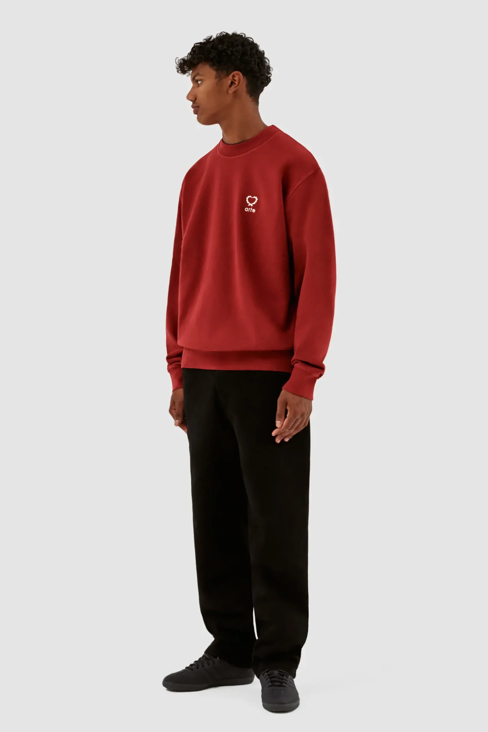 Carlos Small Heart Crewneck|Arte Antwerp New