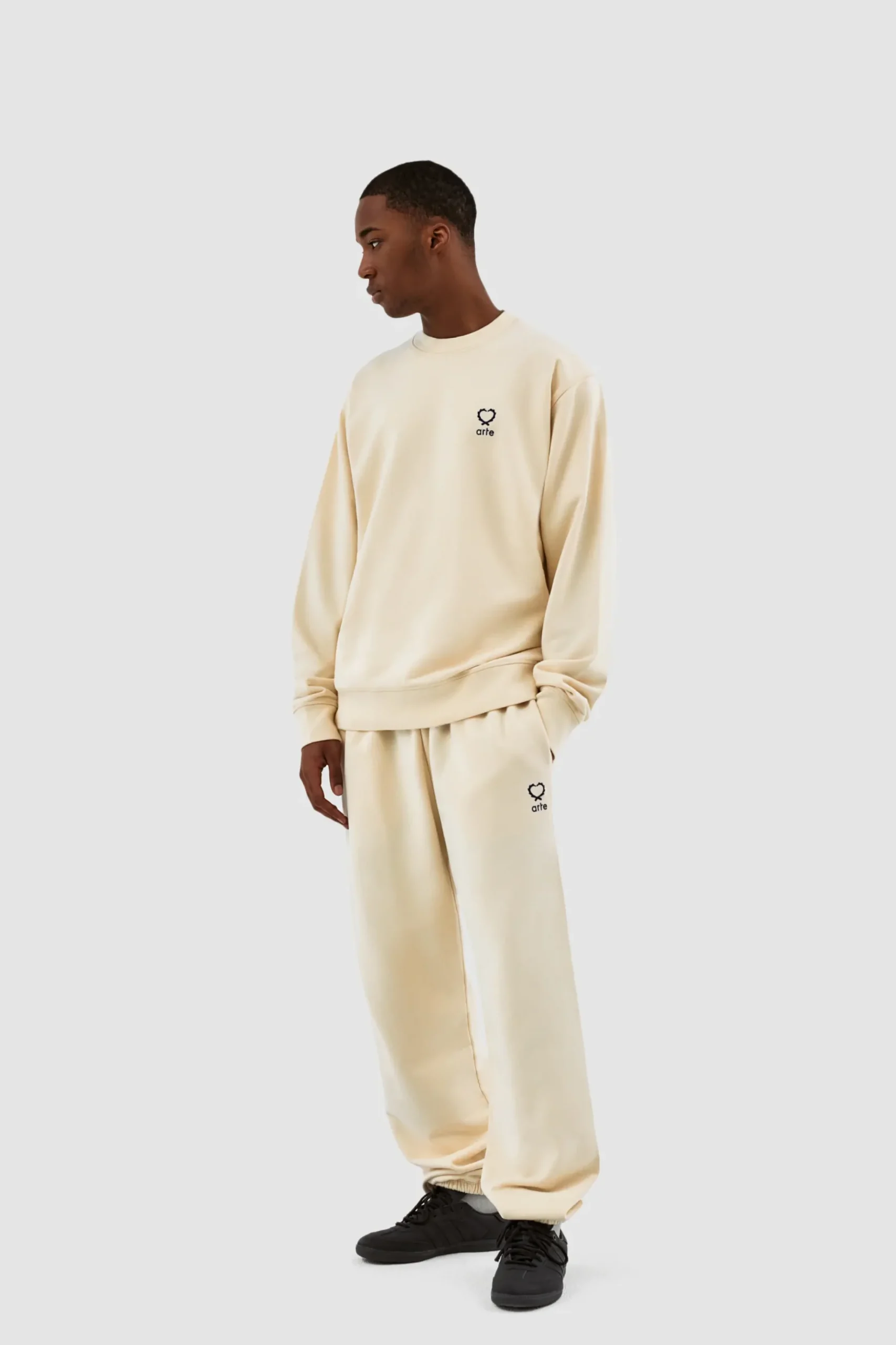 Carlos Small Heart Crewneck|Arte Antwerp Discount