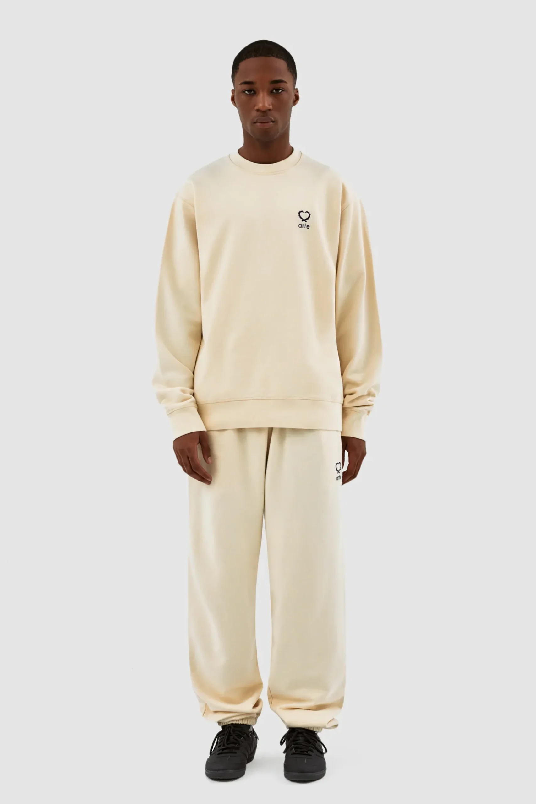 Carlos Small Heart Crewneck|Arte Antwerp Discount