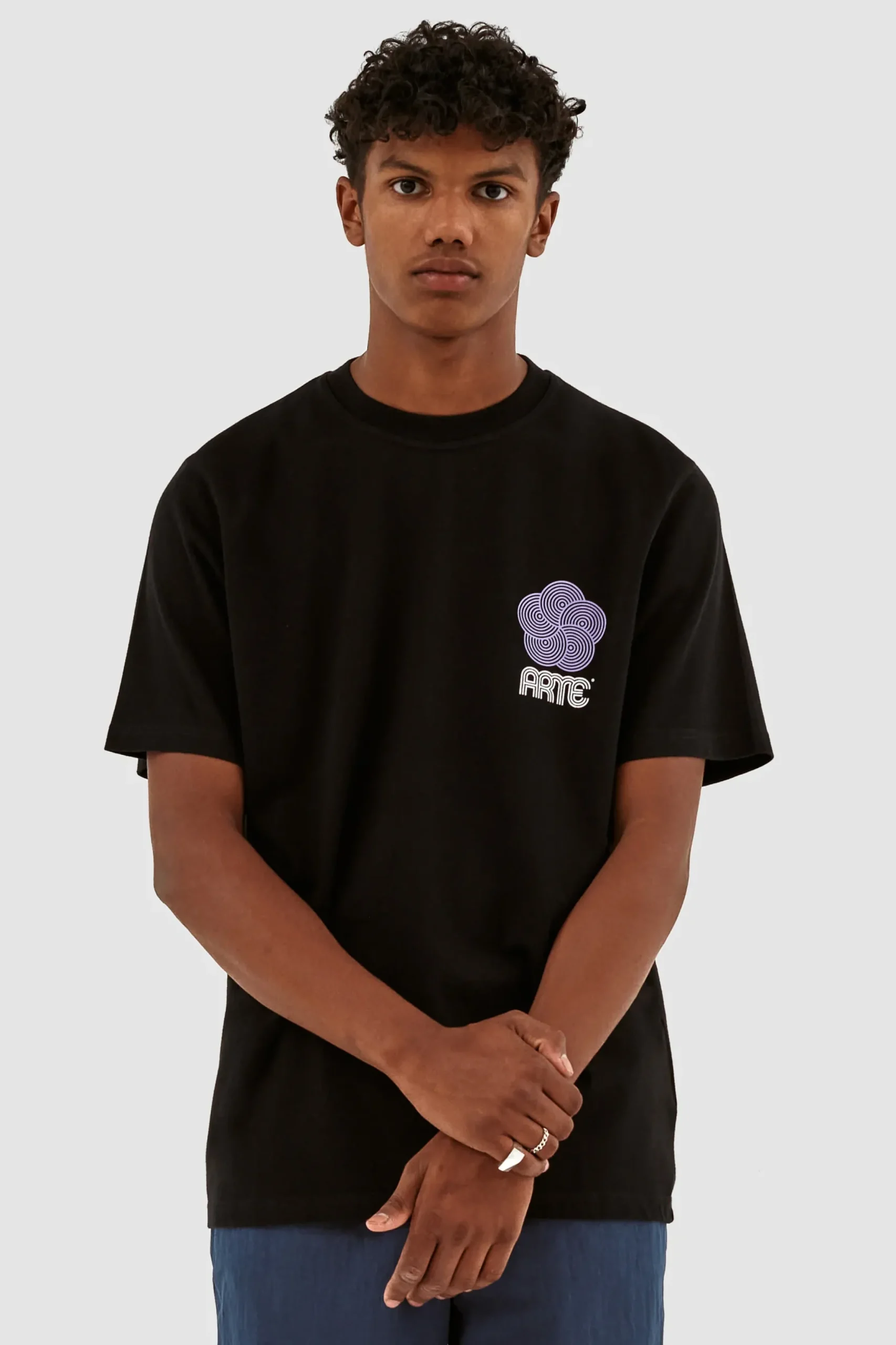 Teo Circle Flower T-shirt|Arte Antwerp