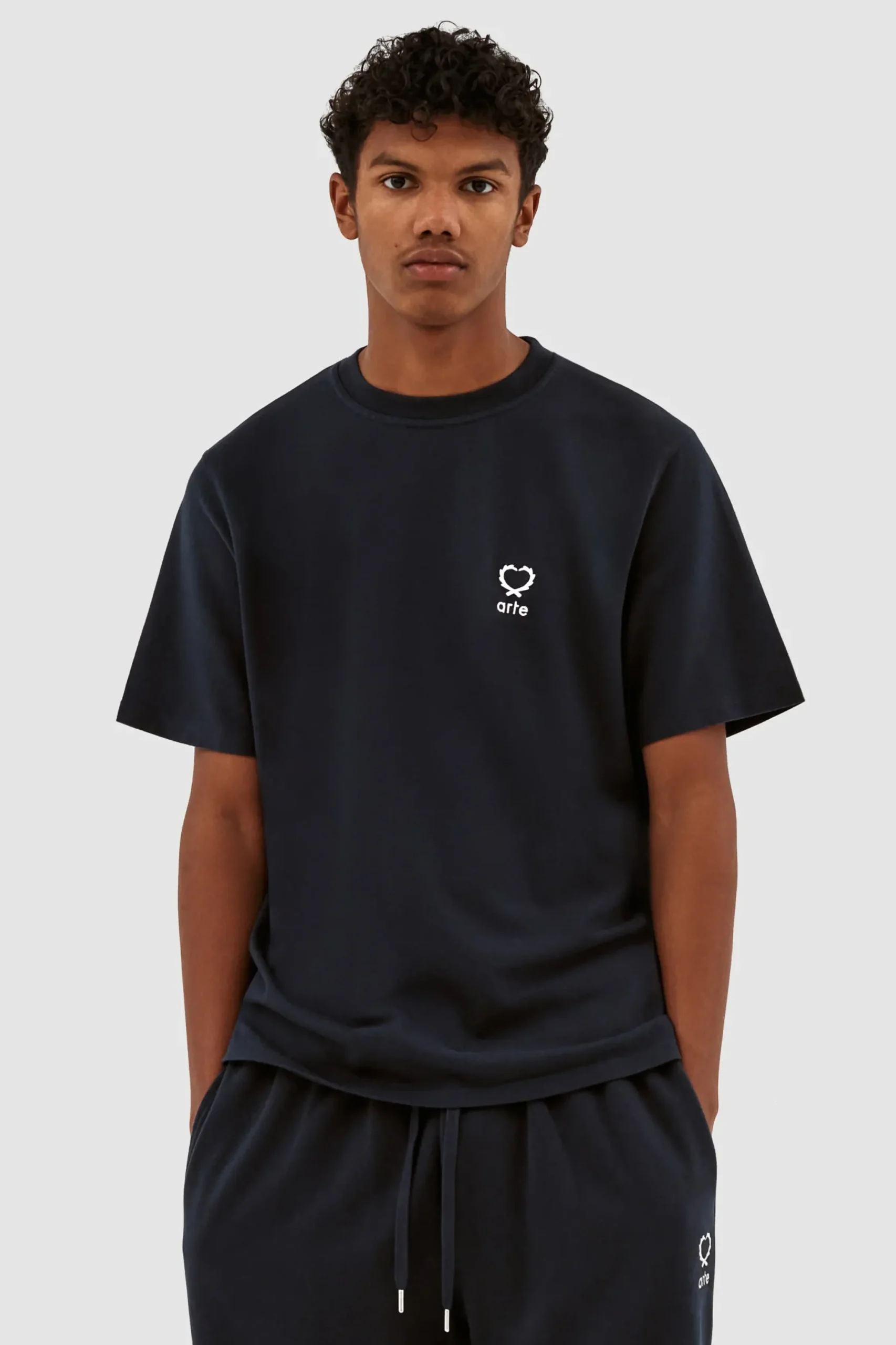 Teo Small Heart T-shirt|Arte Antwerp New